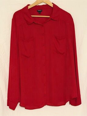 Torrid Women's Plus Size Red Georgette Button-Front Blouse Shirt Size 3 (3x)